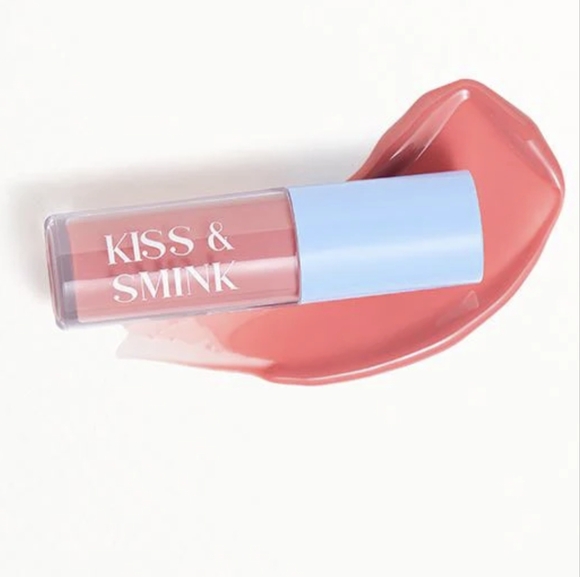 🆕NWT Kiss & Smink Aura Tinted Lip Oil in Peony, Vegan & Cruelty free 😘💓 - Picture 1 of 6